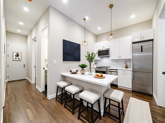 3rd image of 228 8th Ave APT 1