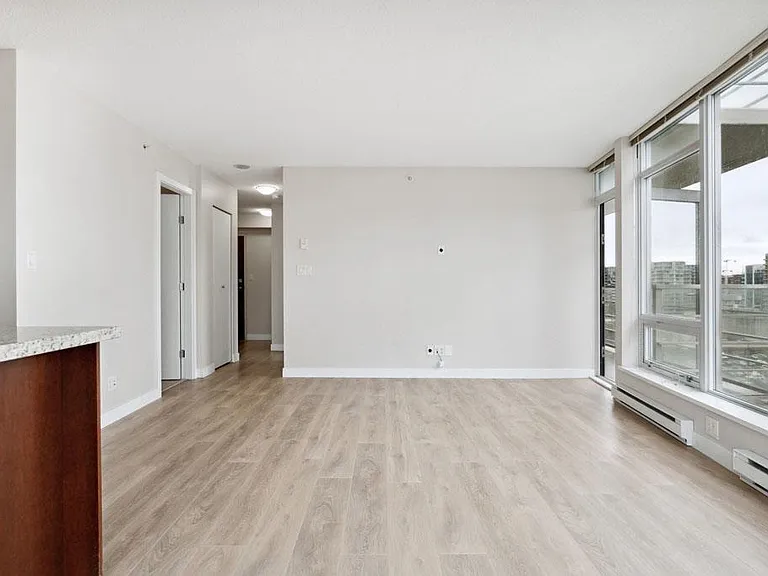 8288 Lansdowne Rd #1203 — Photo 6