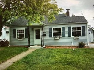 1519 Berkeley Dr, Lansing, MI 48910