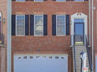 22514 Airmont Woods Ter, Ashburn, VA 20148