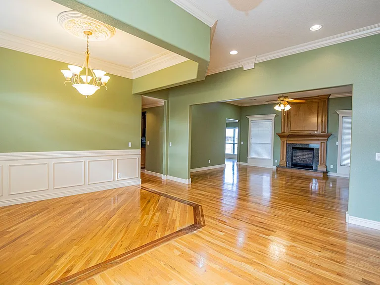 2308 Chinquapin — Photo 4