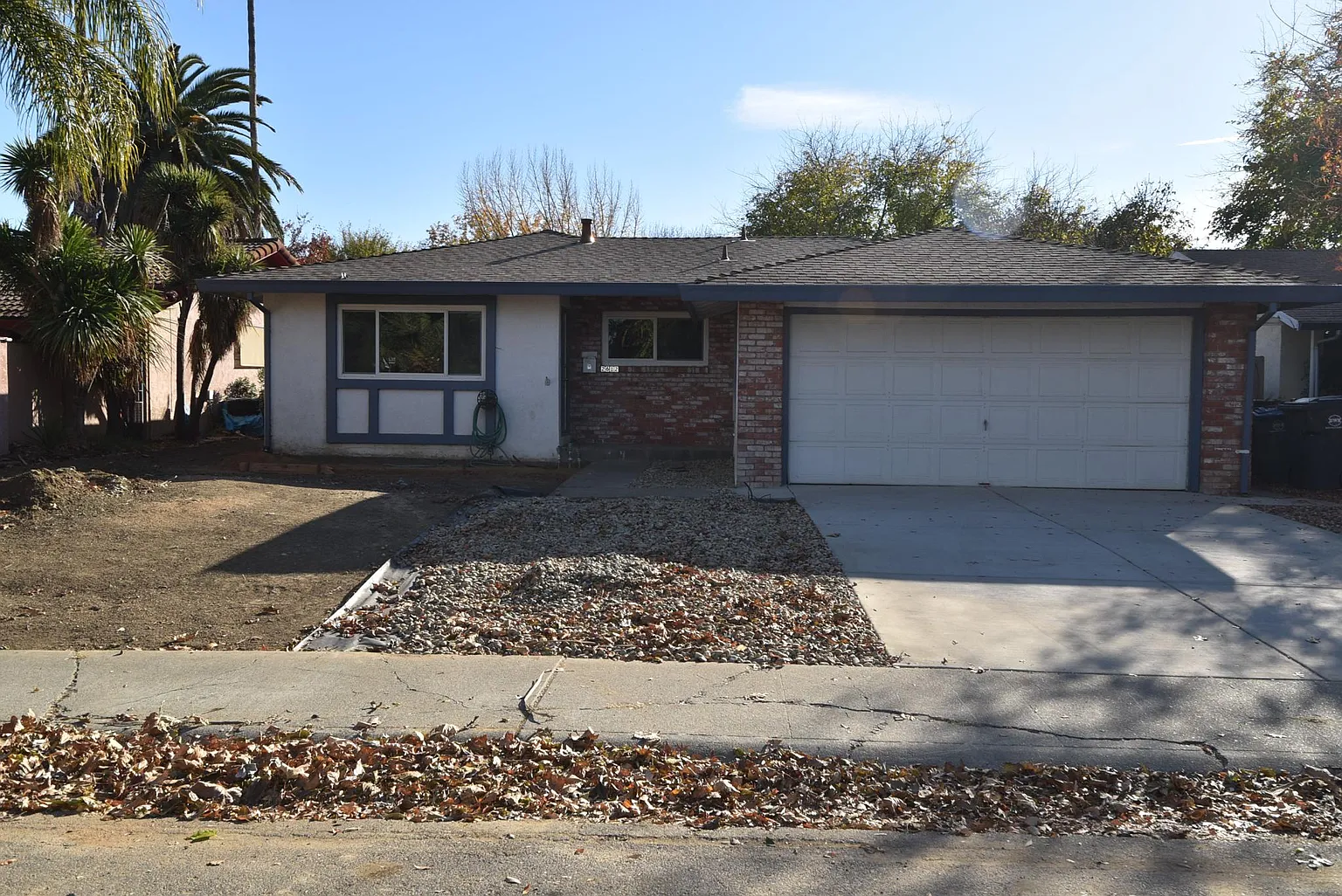 2612 Temple Dr photo 1