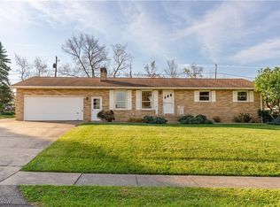 1826 Edmar St, Louisville, OH 44641