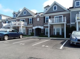 26 Nicole Ct, Copiague, NY 11726