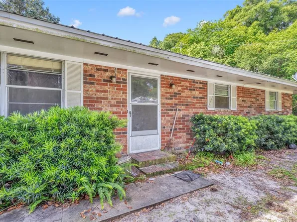 201 Baker Rd, Satsuma, FL 32189