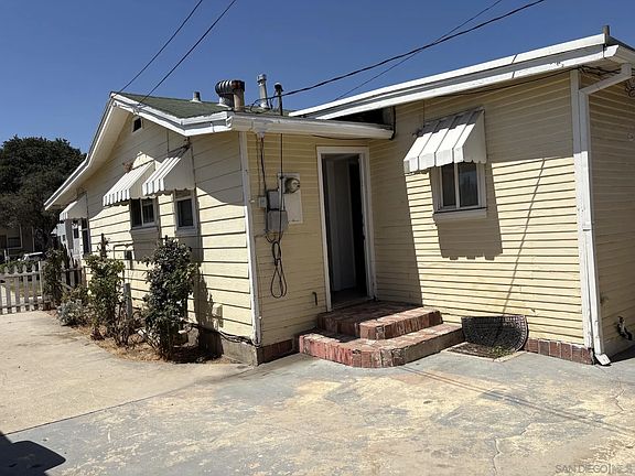 2nd image of 1144 Thompson Ave
