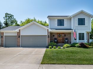 2089 Alsdorf Ave, Rochester Hills, MI 48309