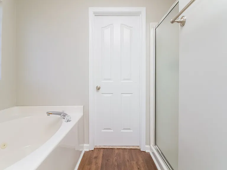 7835 Rainey Dr — Photo 11