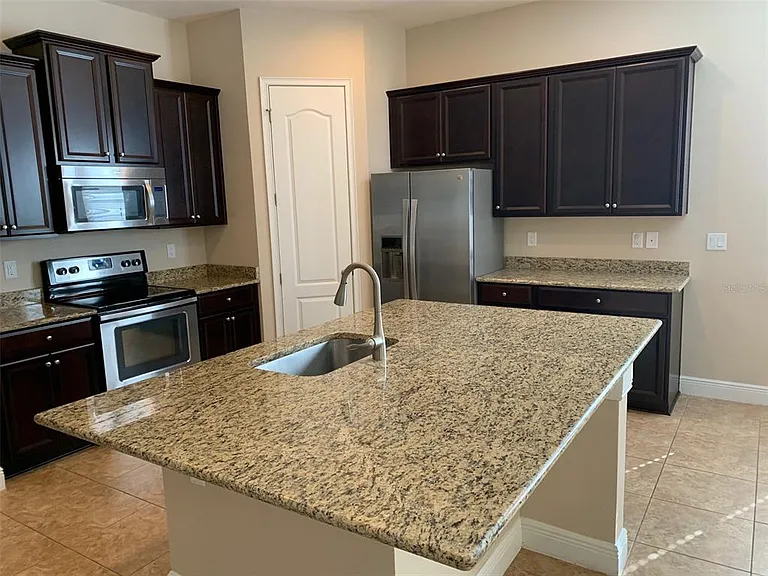 11514 Quiet Forest Dr — Photo 6