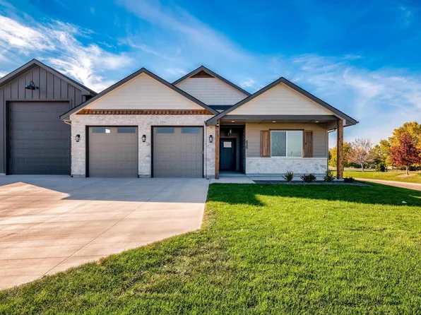 438 E Elaine Ct, Nampa, ID 83686