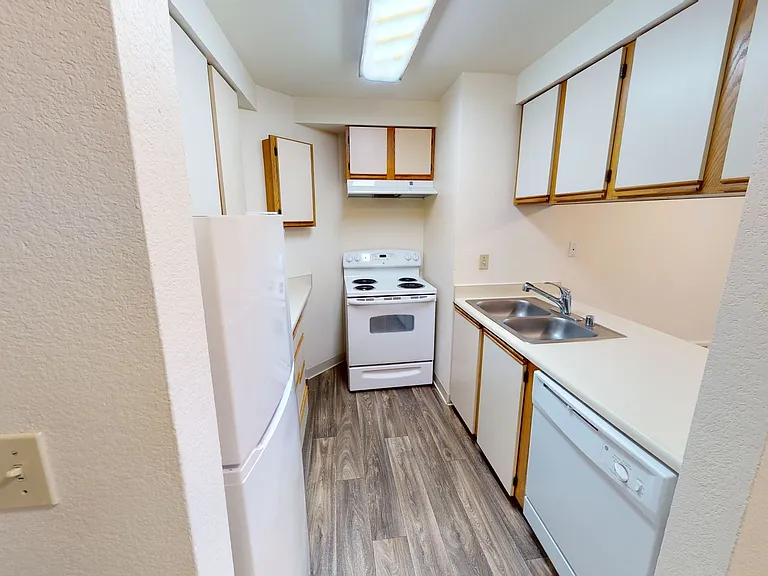6813 Weedin Pl NE — Photo 5