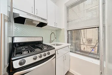 Rented by Living New York