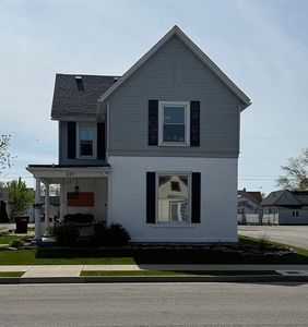 227 S Walnut St, Osgood, IN, 47037