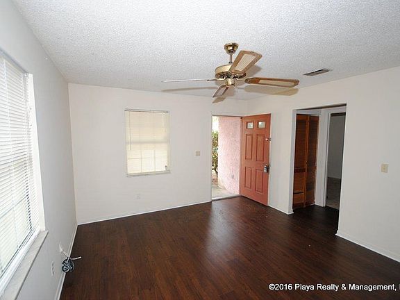 4th image of 820 Orchid St