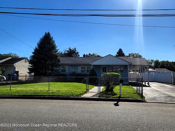 2nd image of 996 Mcguire Drive