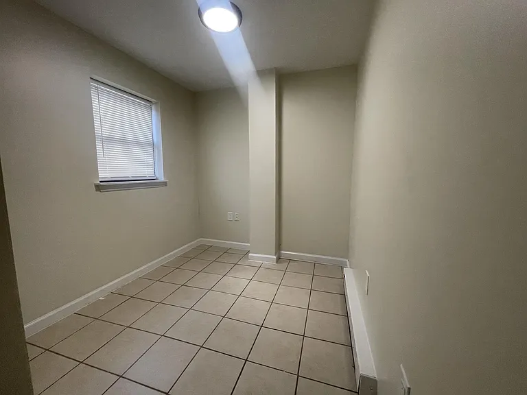 502 E Main St #1 — Photo 4