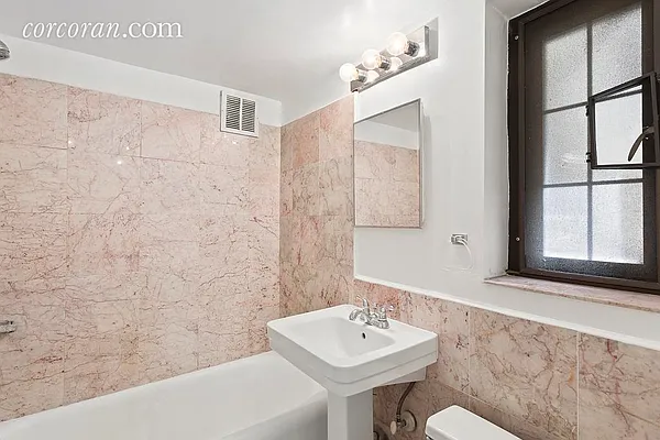 Rented by Corcoran | media 17