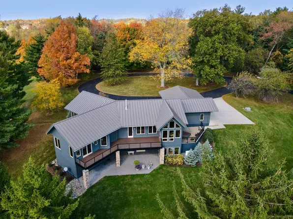 1085 Pleasant Valley Rd, Mansfield, OH 44903