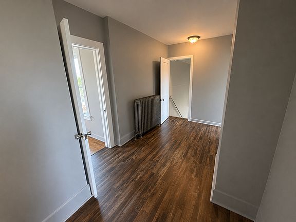 3rd image of 601 Washington St #2