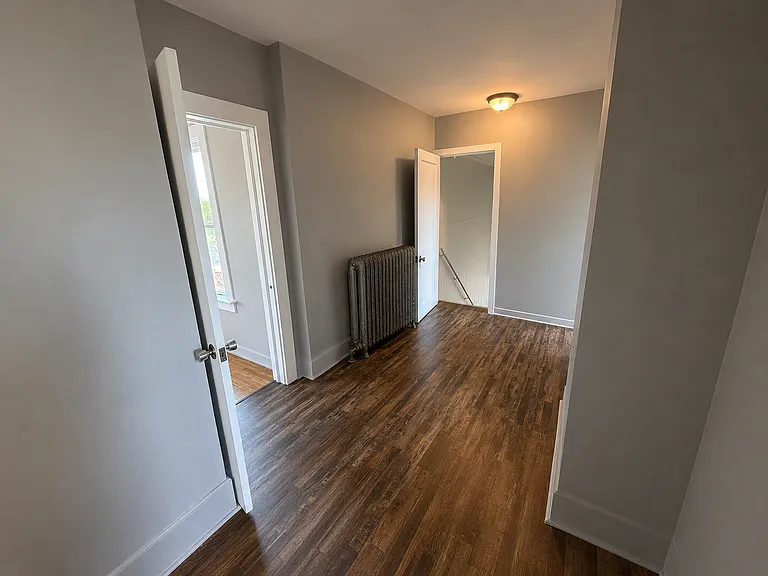 601 Washington St #2 — Photo 3