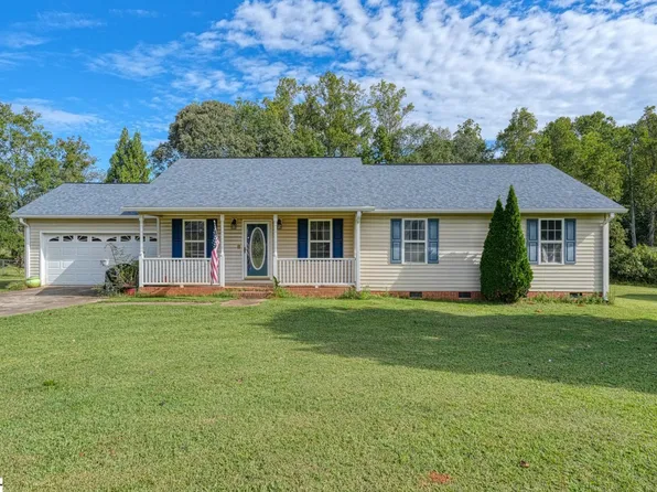 307 Sally Brooke Ln, Inman, SC 29349