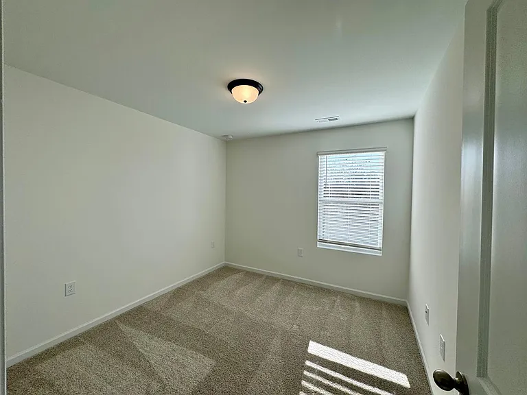 430 Sustainable Way — Photo 26