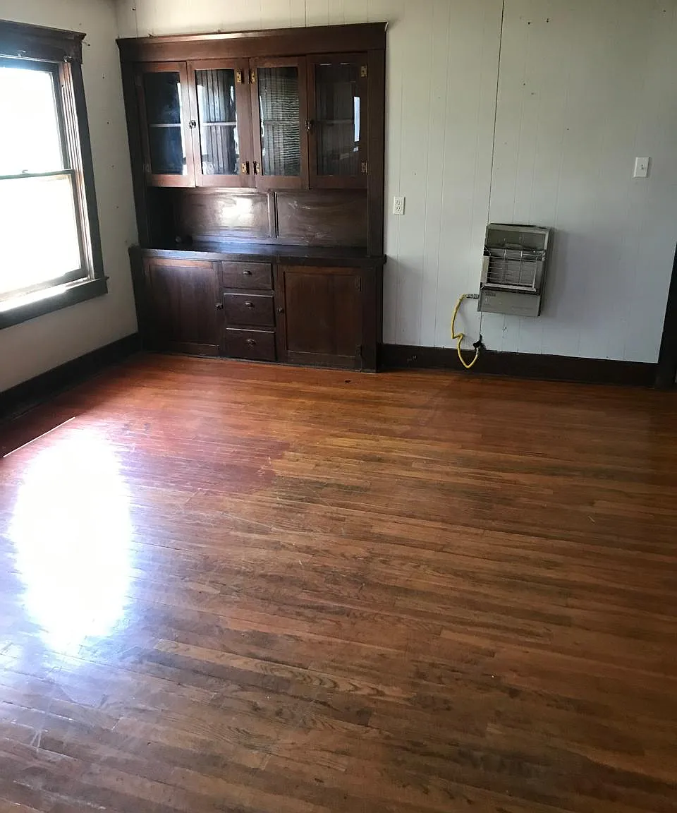 1 bed, 1075 sqft, $610 — Photo 4