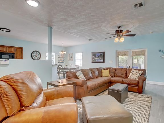 5th image of 1329 NW 7 Court