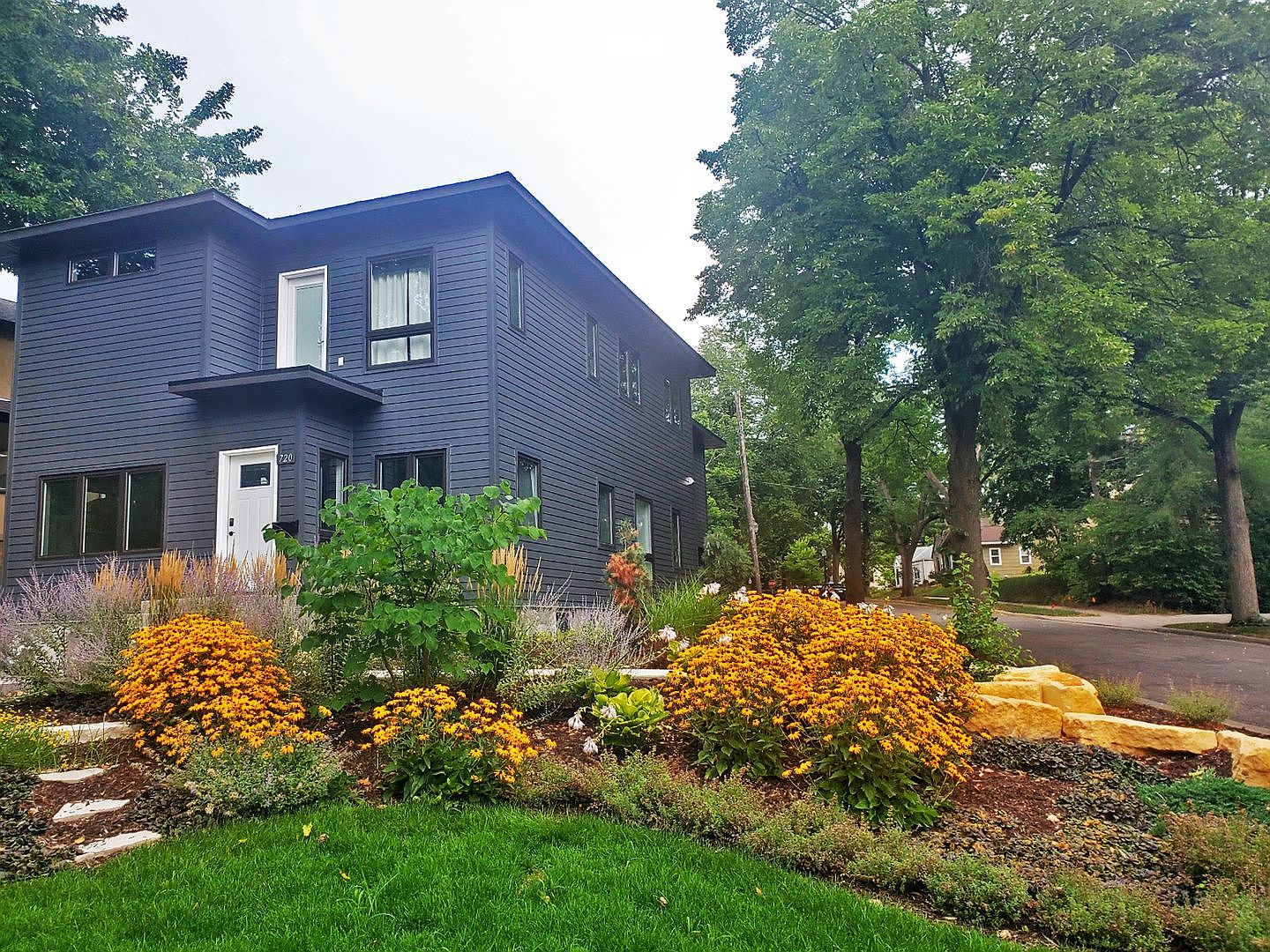 720 E Minnehaha Pkwy, Minneapolis, MN 55417 Zillow