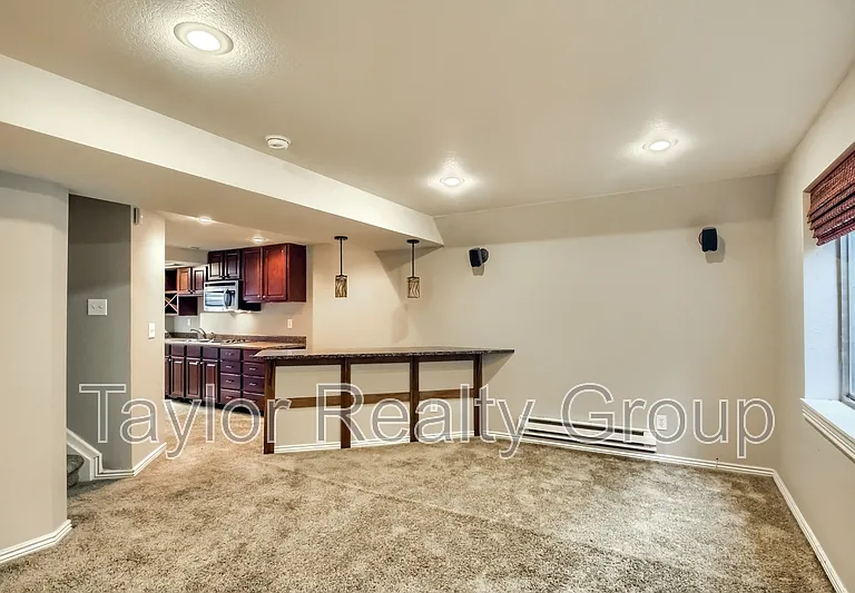 13460 Vine St — Photo 25
