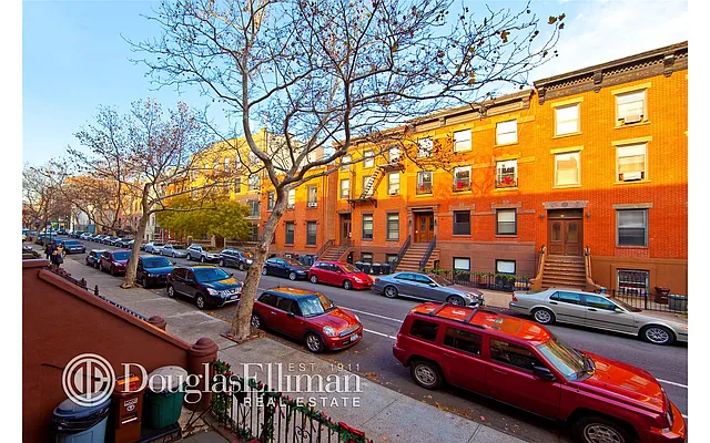 Rented by Douglas Elliman | media 17