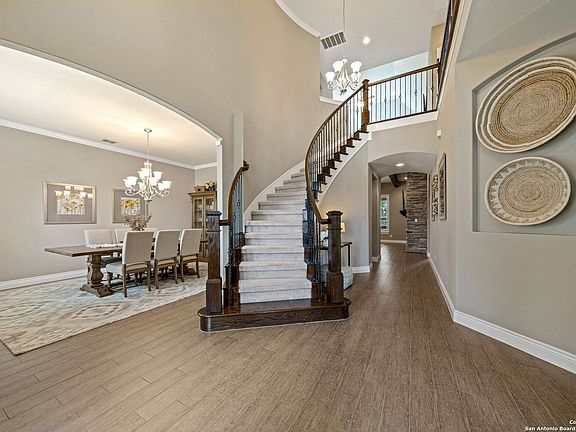 3rd image of 3702 Sagrada Way