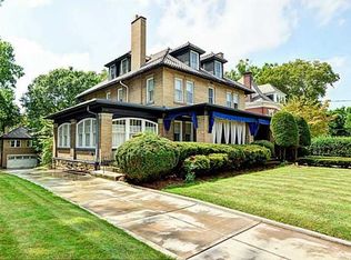 5908 Hampton St, Pittsburgh, PA 15206