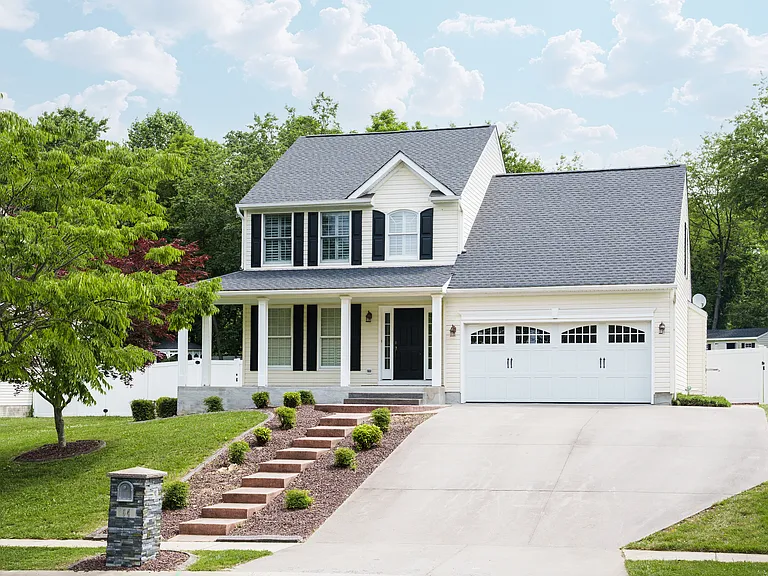 64 River View Dr — Photo 1