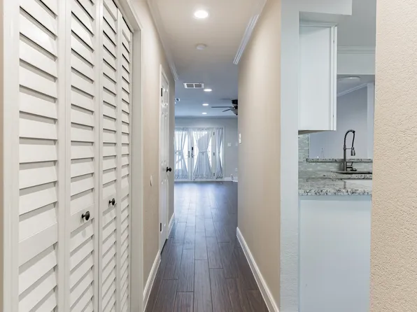 2519 Bering Dr Unit 5, Houston, TX 77057