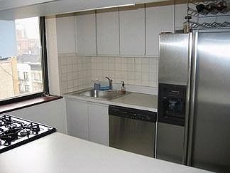 2nd image of 330 E 75th St APT 8G
