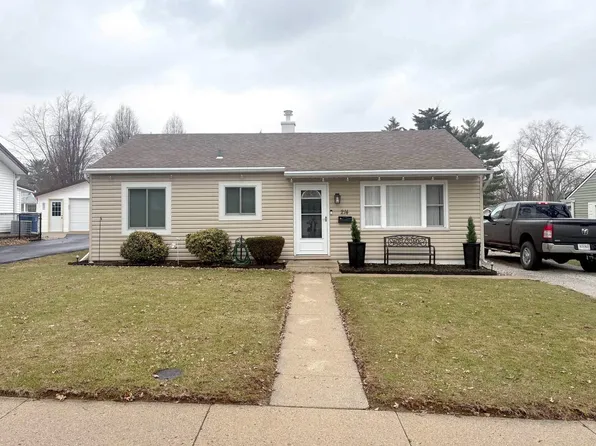 214 W Wharton Dr, Marion, IN 46952