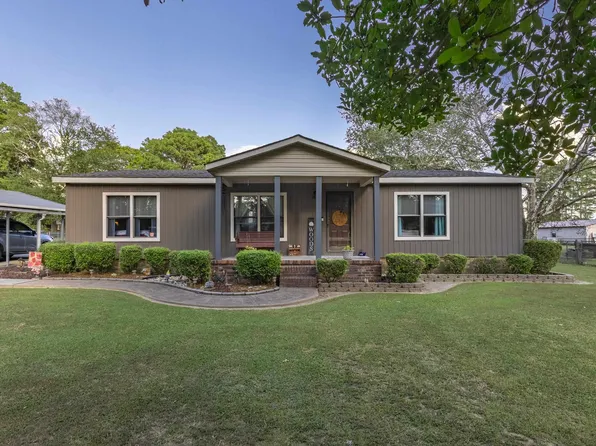 170 Wilson Dr, Florence, AL 35633