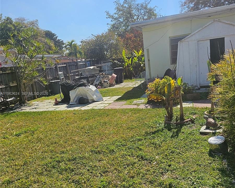 2nd image of 6491 SW 18th St
