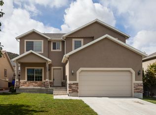 6923 N Cherokee St, Eagle Mountain, UT 84005