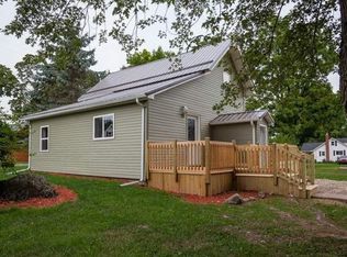 507 S Main St, Munith, MI 49259