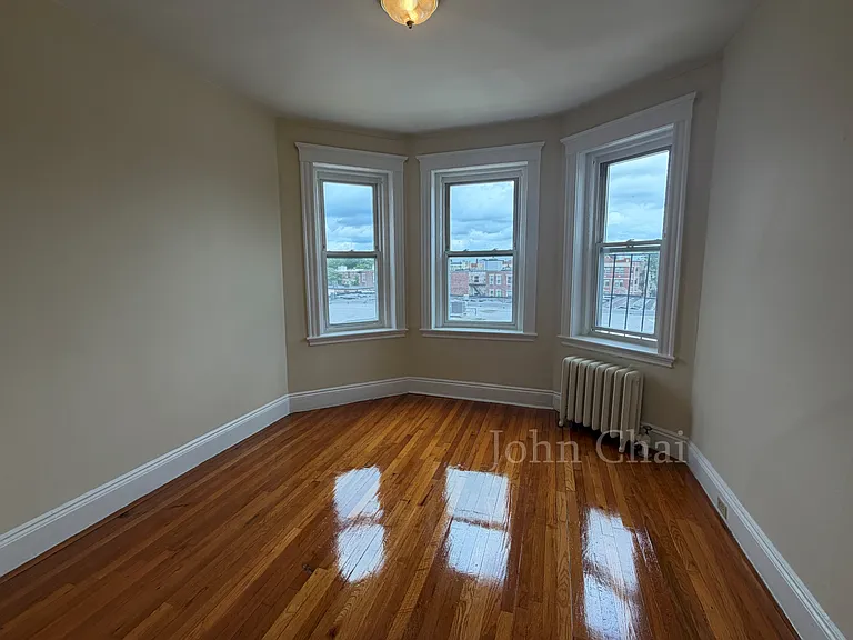 225 Kelton St #8 — Photo 13