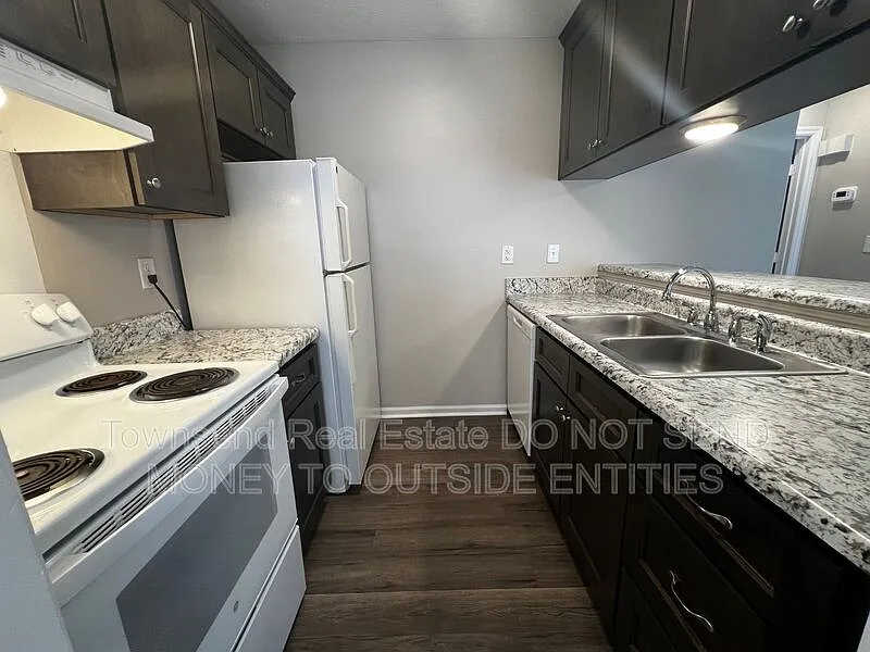 1 bed, 1.0 bath, 950 sqft, $875 — Photo 4