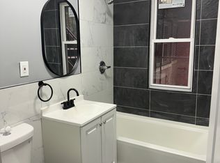 85 Kent St #A, Hartford, CT 06112