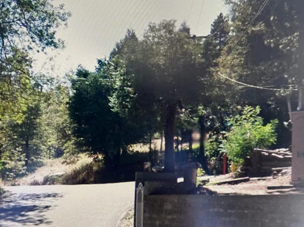 23144 Balsam Ln, Crestline, CA 92325