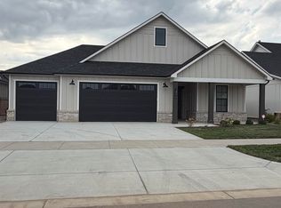 14216 W Barn Owl Ct, Wichita, KS 67235