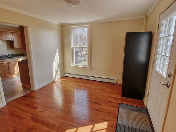 Entry - can be used for dining room or office / study.