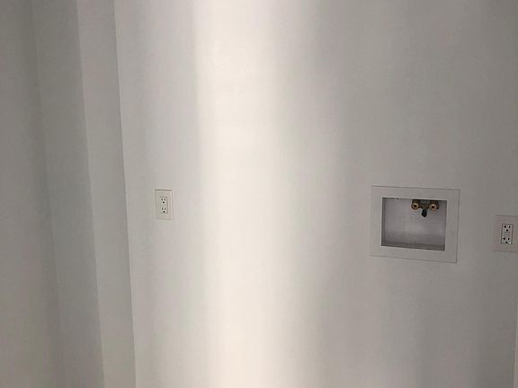 5th image of 10439 McNerney Ave