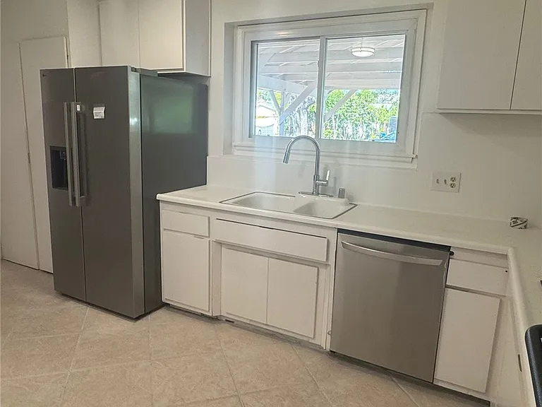 6152 Tony Ave — Photo 4