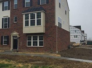 2801 Pointe View Dr, Mars, PA 16046